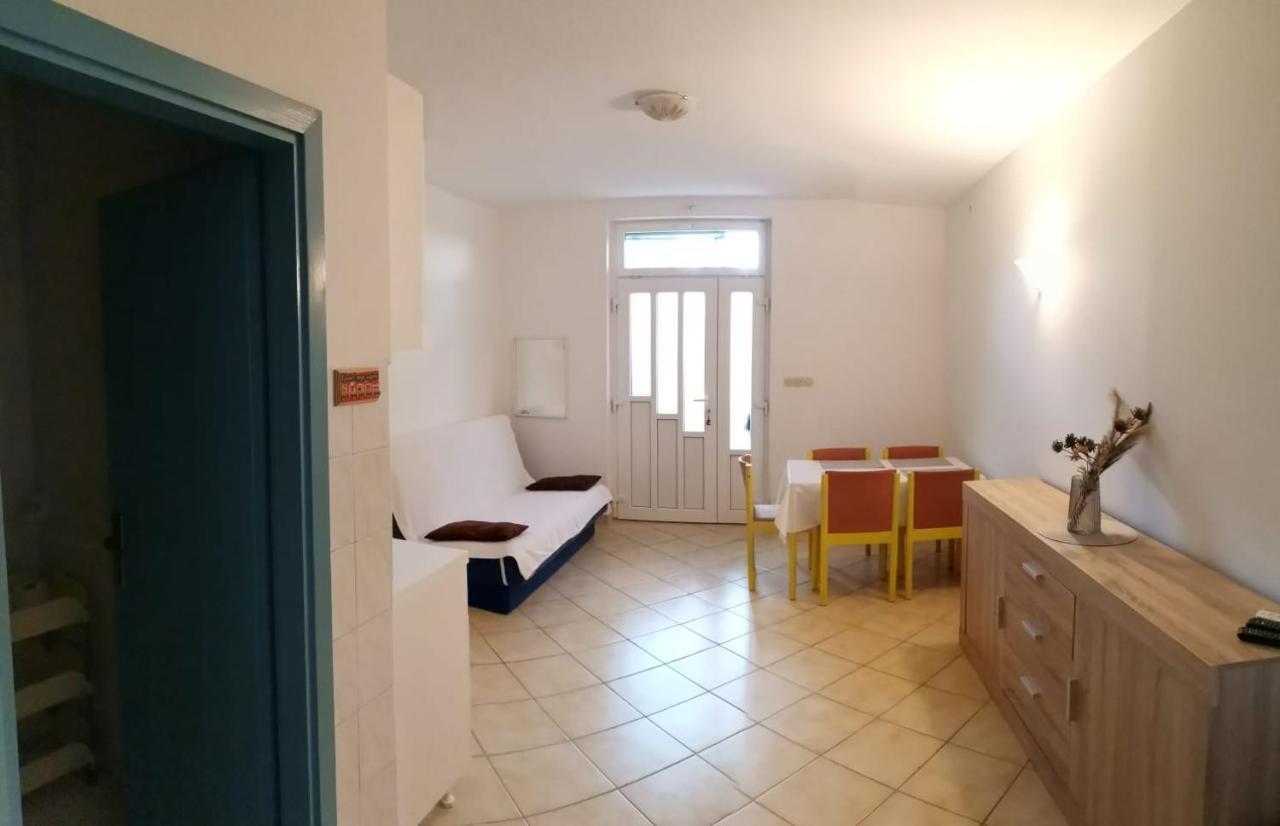 Apartments Sretna Gradac  Bagian luar foto