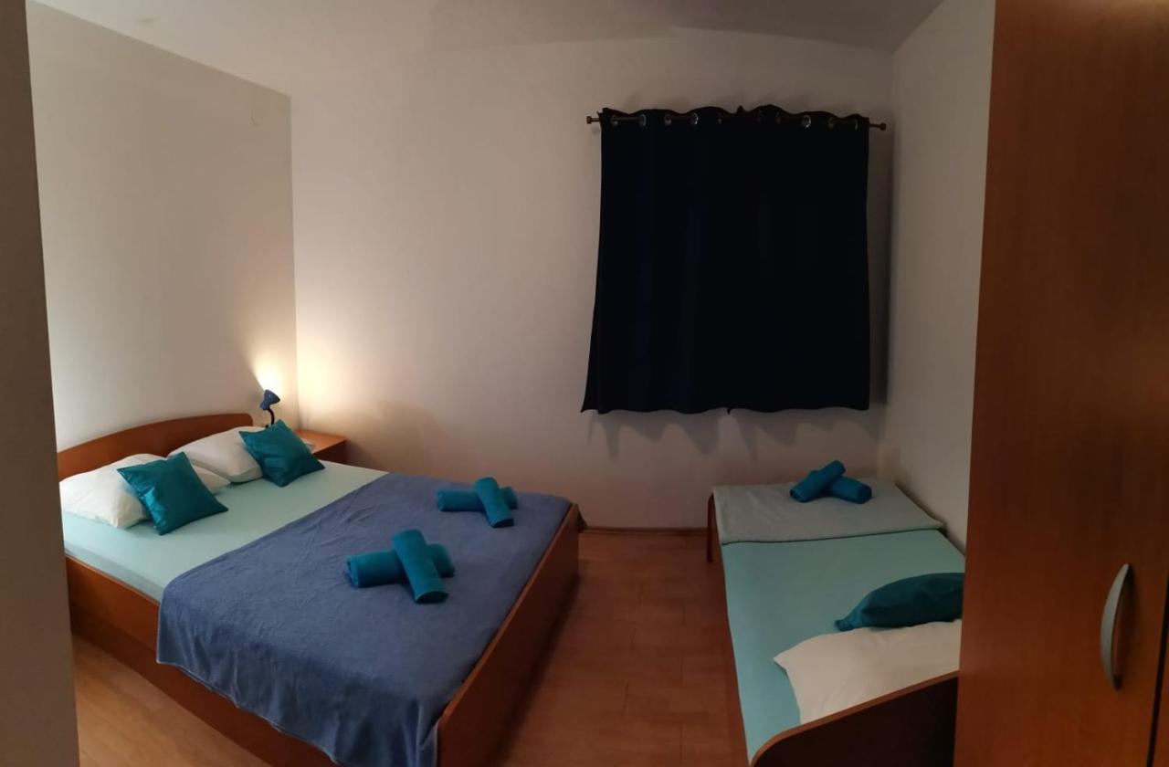 Apartments Sretna Gradac  Bagian luar foto